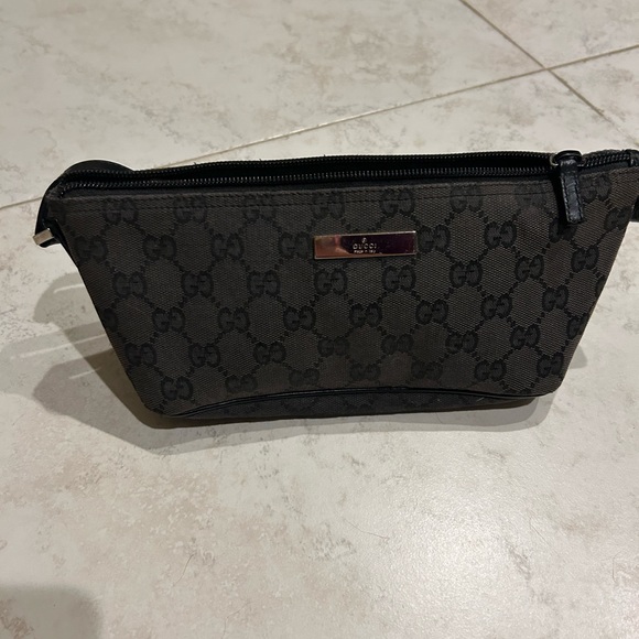 Authentic Gucci canvas small handbag 9.5 x 4.5 - Picture 6 of 7